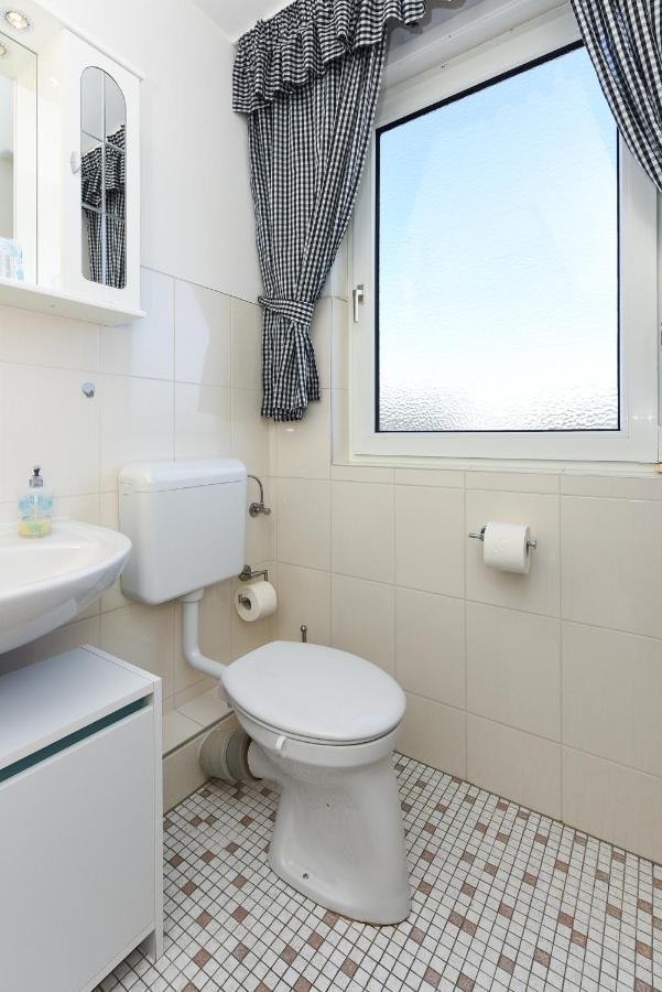 Ferienwohnungen Wind & Meer Neuharlingersiel Εξωτερικό φωτογραφία